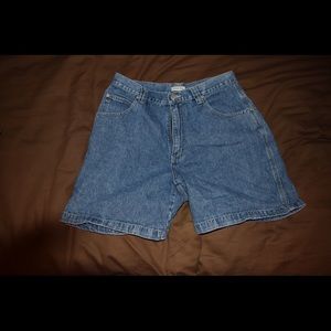 VINTAGE high waisted shorts!!